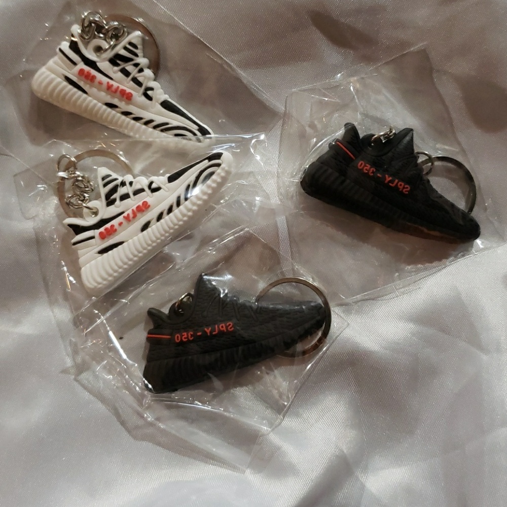 Keychain. (All 4)
